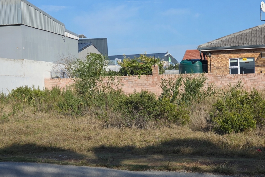 0 Bedroom Property for Sale in Wavecrest Eastern Cape